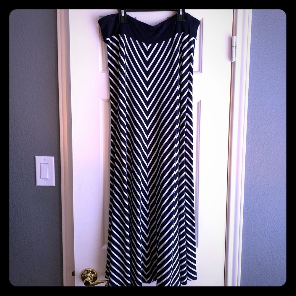 Women’s maxi skirt